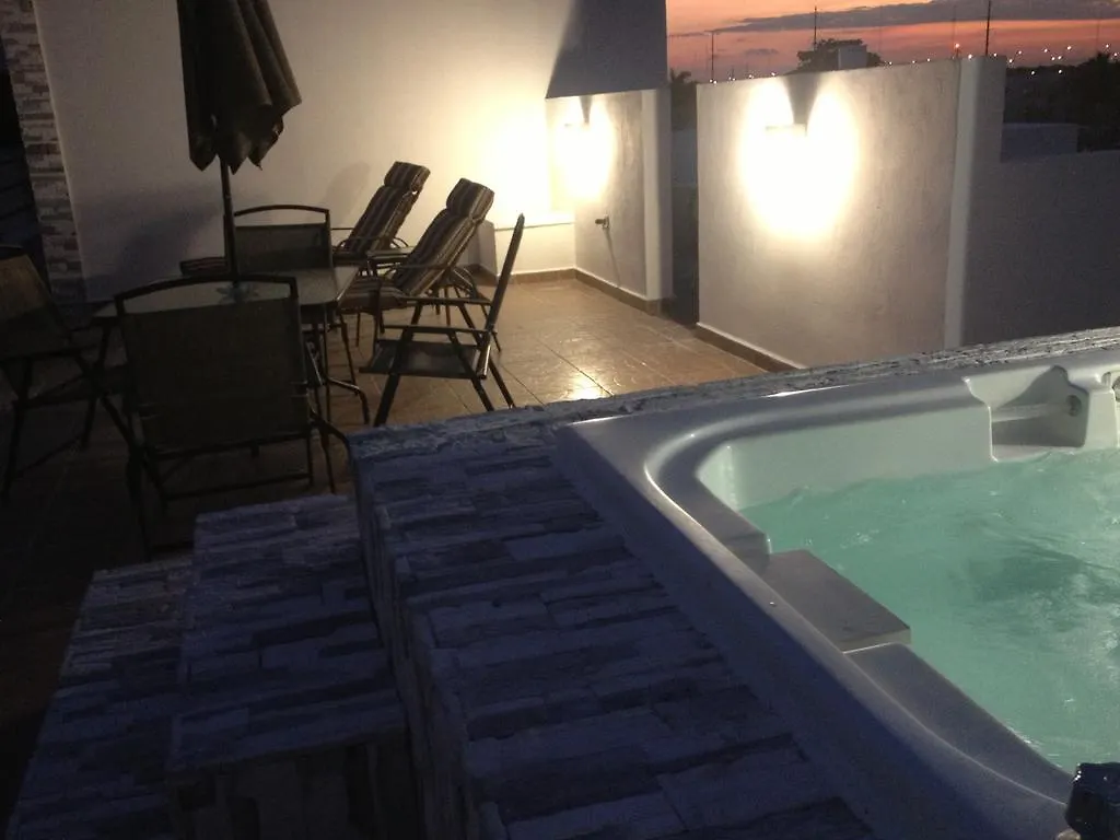 Condotel Ca'Del Sol Playa del Carmen Mexikó